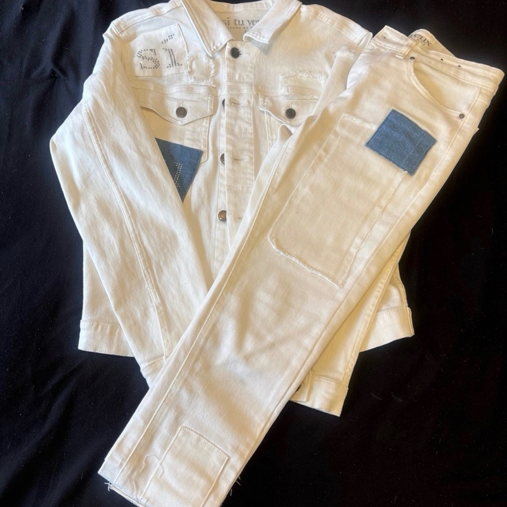 Men's White Denim Jacket and Jeans by [Brand]
